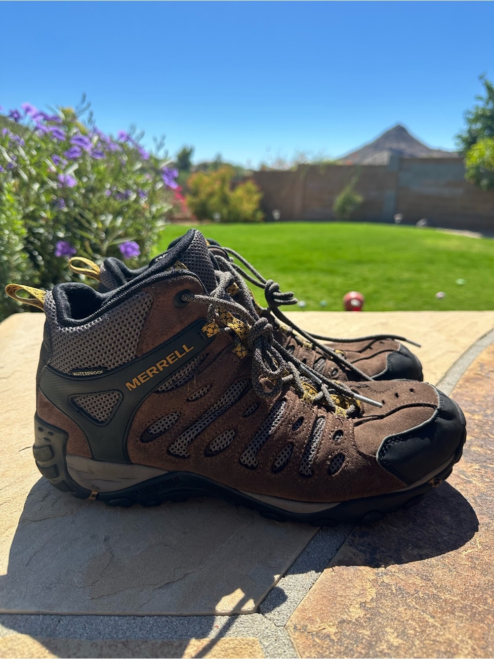 Merrell Brown Hiking Boots - Men's Durable Trail Shoes Size 13